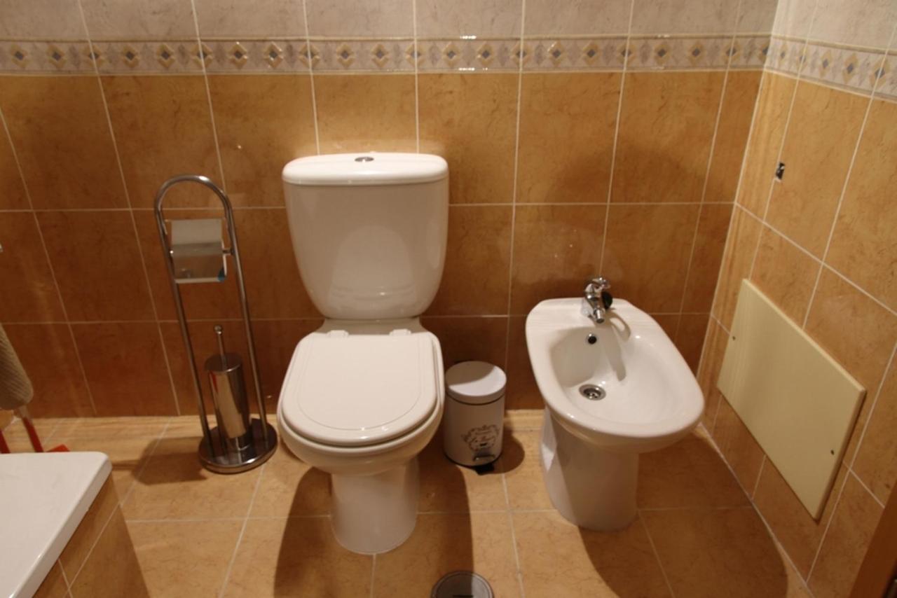 Quartos Confortaveis Em Casa Proximo Ao Mosteiro باتالها المظهر الخارجي الصورة